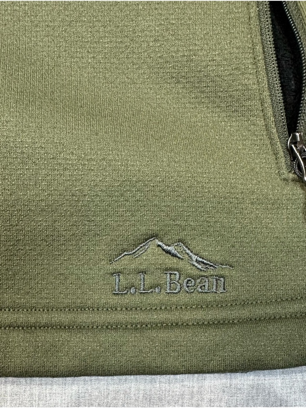 L.L. Bean Olive Zip-Up Active Vest - Picture 4 of 6